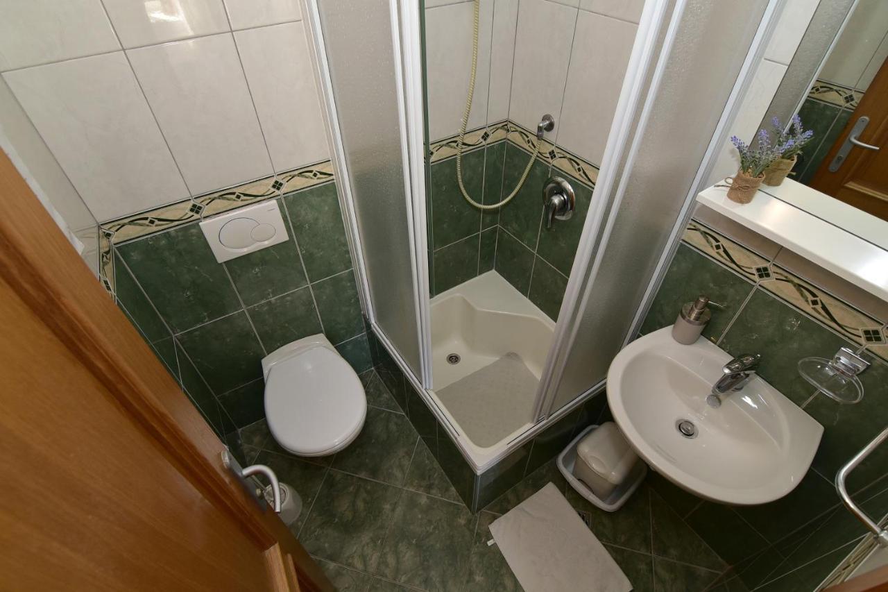 Old Town Studio Apartments Makarska Exterior photo