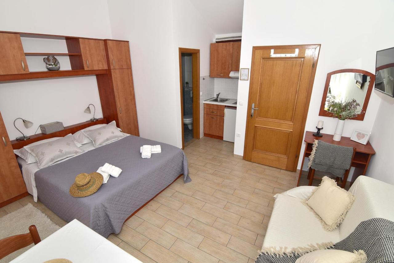 Old Town Studio Apartments Makarska Exterior photo